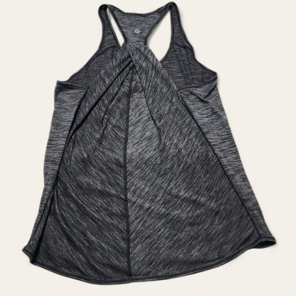 Lululemon Tank Top Pleated Back Racerback Space Dye Grey Size 10 Yoga Activewear